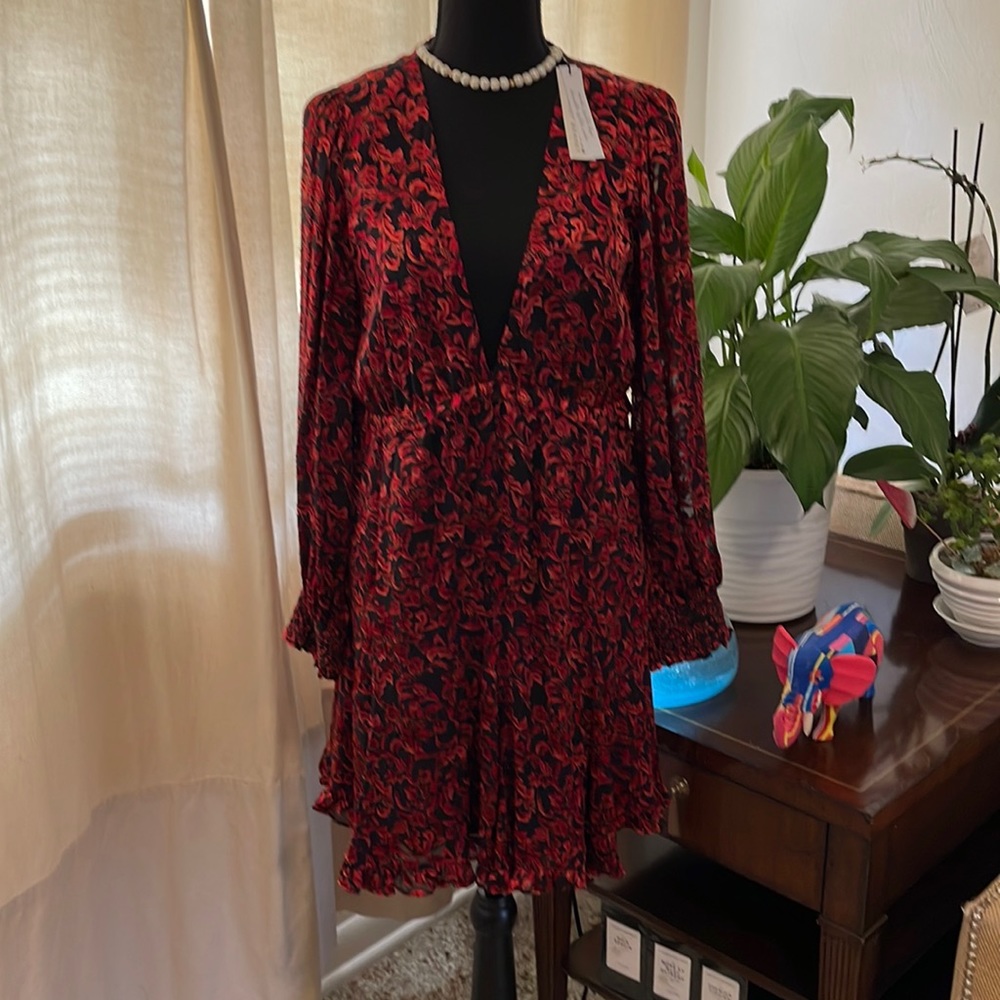 Alice + Olivia dress Size 10 NWT súper elegante